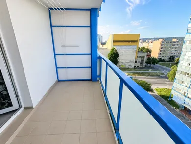 Na predaj 1-izbový byt, 31 m², Bratislava-Dúbravka