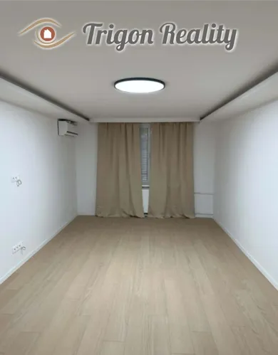 Na predaj 3-izbový byt, 65 m², Komárno