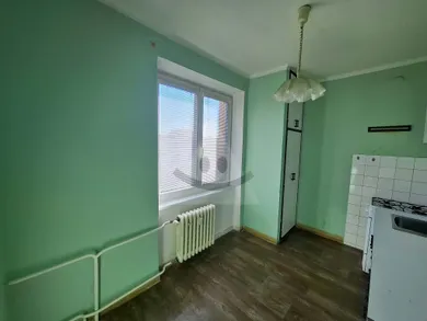 Na prenájom 2-izbový byt, 54 m², Komárno