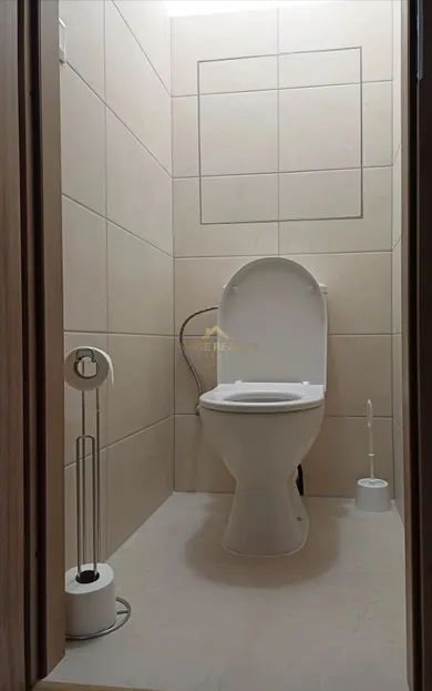 Na prenájom 3-izbový byt, 62 m², Bratislava-Nové Mesto, Račianska