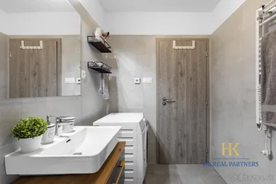 Na prenájom 3-izbový byt, 71 m², Bratislava-Petržalka