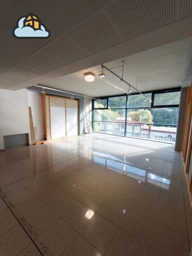 Na prenájom komerčné, 48 m², Banská Bystrica