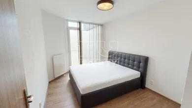 Na predaj 3-izbový byt, 100 m², Poprad