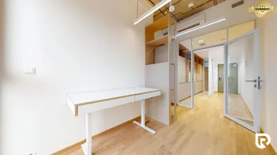 Na prenájom komerčné, 40 m², Bratislava-Ružinov, Košická