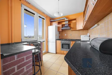 Na predaj 2-izbový byt, 57 m², Bratislava-Ružinov, Komárnická
