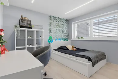 Na predaj dom, 119 m², Mad