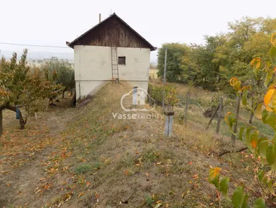 Na predaj 2-izbový rekreačný dom, 70 m², Kamenný Most, Hegyfarok