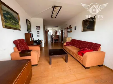 Mieszkania na sprzedaż, 4-pokojowe, Komárno · €117 990