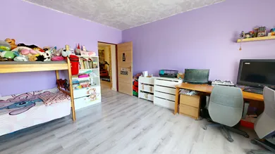 Na predaj 4-izbový dom, 160 m², Dolné Saliby