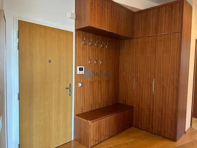 Na prenájom 5-izbový byt, 167 m², Bratislava-Staré Mesto