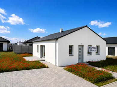 Domy na sprzedaż, 4-pokojowe, Kvetoslavov · €299 000