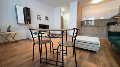 Na prenájom 2-izbový byt, 56 m², Žilina, Kukučínova