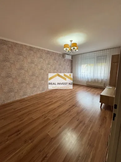Byty na prenájom 3-izbový, Nové Zámky · €500