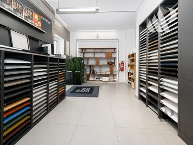Na prenájom komerčné, 116 m², Rovinka, Školská 48