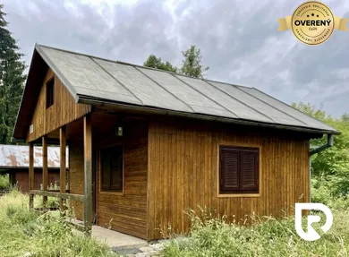 Eladó telkek, Trenčín · €31 500