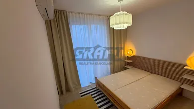 Na prenájom 2-izbový byt, 51 m², Bratislava-Petržalka, Bosákova
