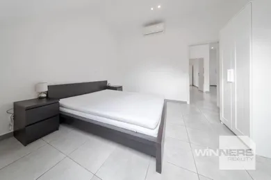 Na prenájom 3-izbový byt, 91 m², Košice-Staré Mesto, Kováčska