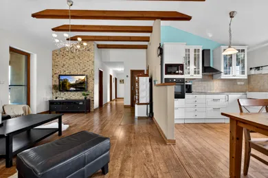 Na predaj 4-izbový dom, 94 m², Trstená na Ostrove