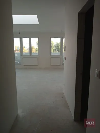 Na predaj 2-izbový byt, 48 m², Bratislava-Petržalka, Farského