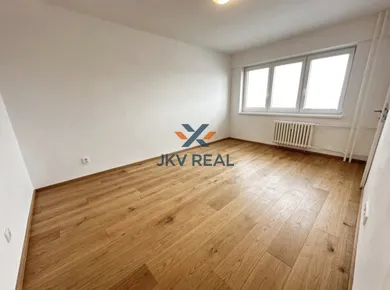 Na predaj byt v Bratislava-Karlova Ves · €163 990 · Čiastočná rekonštrukcia
