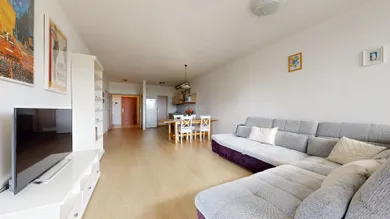 Na predaj 2-izbový byt, 84 m², Bratislava-Karlova Ves, Kresánkova