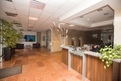 Na prenájom komerčné, 13 m², Bratislava-Ružinov, Drieňová