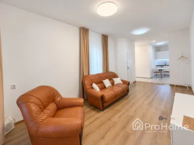 Na predaj 2-izbový byt, 66 m², Bratislava-Staré Mesto