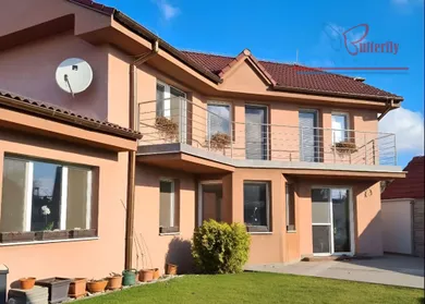 Domy na predaj 5-izbový, Stupava · €595 000
