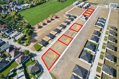 Na predaj pozemok, 550 m², Vydrany, Bez názvu