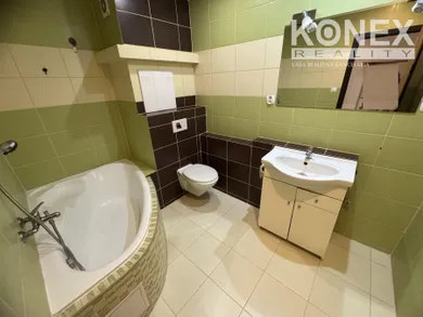 Na predaj 1-izbový byt, 38 m², Michalovce, Okružná