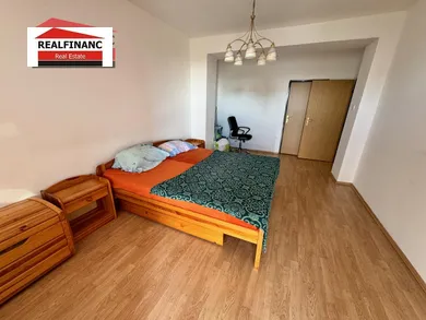 Na prenájom 2-izbový byt, 55 m², Trnava, Hospodárska