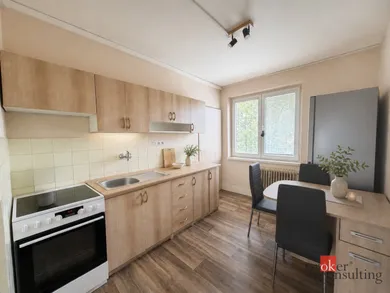 Na predaj 3-izbový byt, 66 m², Liptovský Mikuláš, Pobrežná