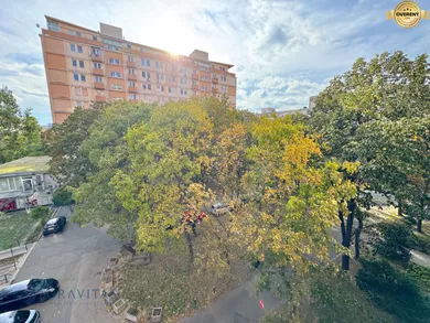 Na prenájom 2-izbový byt, 58 m², Bratislava-Nové Mesto, Račianska