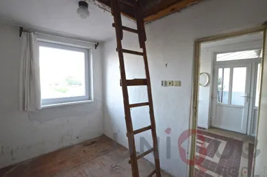 Na predaj 2-izbový dom, 100 m², Šurany, Bottova