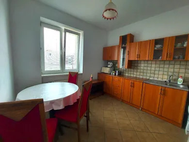 Na prenájom 3-izbový byt, 70 m², Košice-Juh, Zborovská