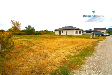 Na predaj pozemok, 558 m², Čaňa, Zimná