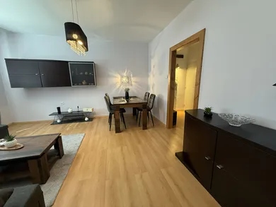 Na prenájom 3-izbový byt, 71 m², Prešov, Magurská