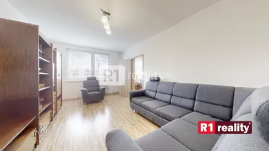 Na predaj 3-izbový byt, 72 m², Hlohovec, Gaštanová
