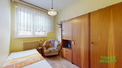 Na predaj 5-izbový dom, 180 m², Trenčín, Kvetná