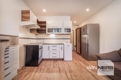 Na predaj 1-izbový byt, 22 m², Poprad, Tomášikova
