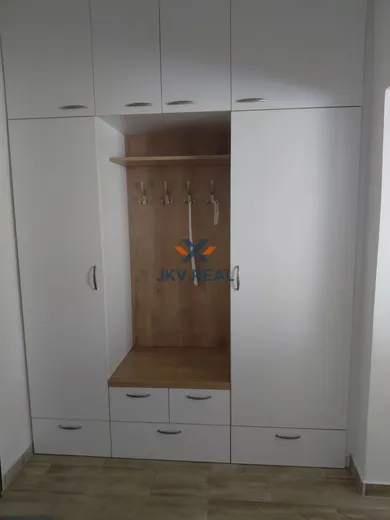 Na prenájom 2-izbový byt, 54 m², Bratislava-Ružinov, Svidnícka