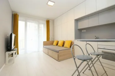 Byty na prenájom 1-izbový, Bratislava-Staré Mesto · €590