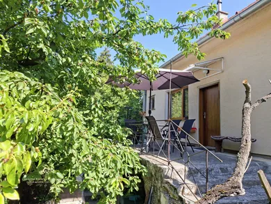 Domy na sprzedaż, 2-pokojowe, Bratislava-Karlova Ves · €390 000
