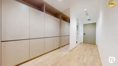 Na prenájom komerčné, 40 m², Bratislava-Ružinov, Košická