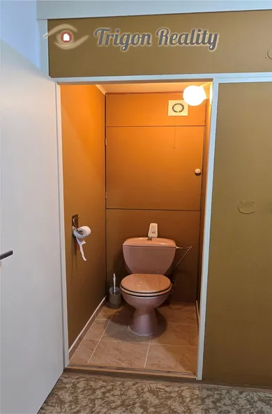 Na predaj 1-izbový byt, 34 m², Komárno