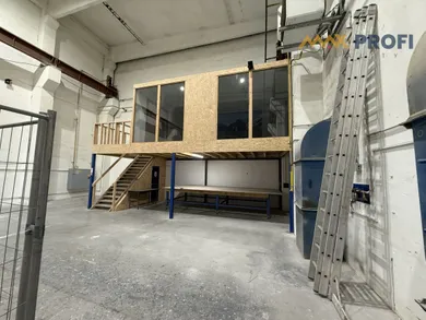 Na prenájom komerčné, 139 m², Martin, Československej armády