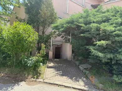 Commercial Properties for rent in Bratislava-Dúbravka · €600