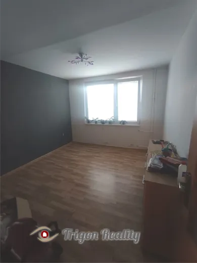 Na predaj 4-izbový byt, 81 m², Komárno, Hviezdna ul.
