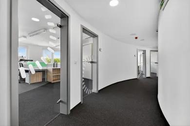 Na prenájom komerčné, 57 m², Bratislava-Karlova Ves, Jána Stanislava
