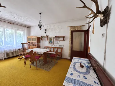 Na predaj 4-izbový dom, 114 m², Bratislava-Ružinov, Ľaliová